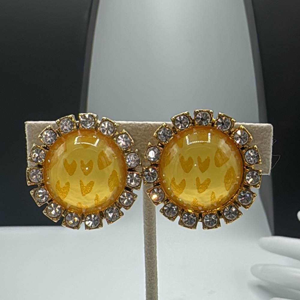 Betsy Johnson lucite & rhinestone Earrings. Clip back.​